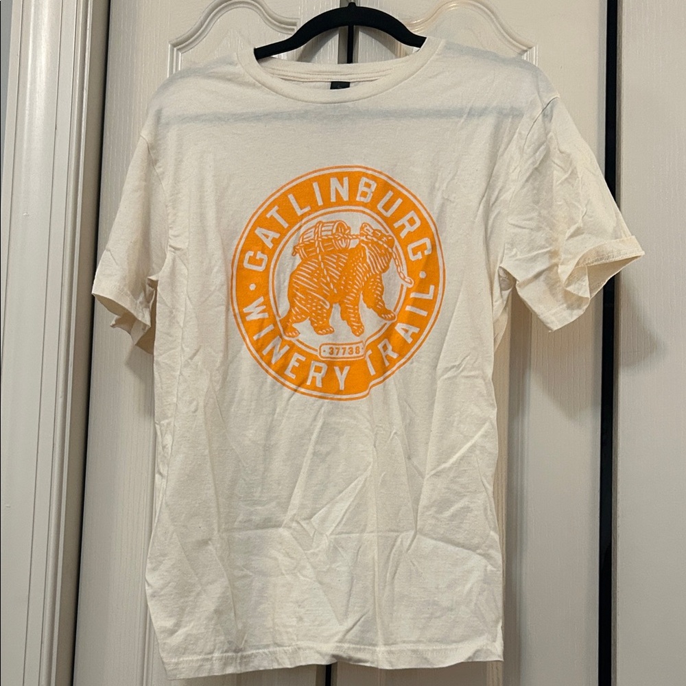 Gildan Cream T-Shirt with Orange Graphic